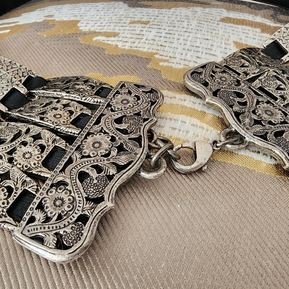 Suzi Roher Belt - Wide, Stretch W Silver Accents Med - Picture 3 of 6